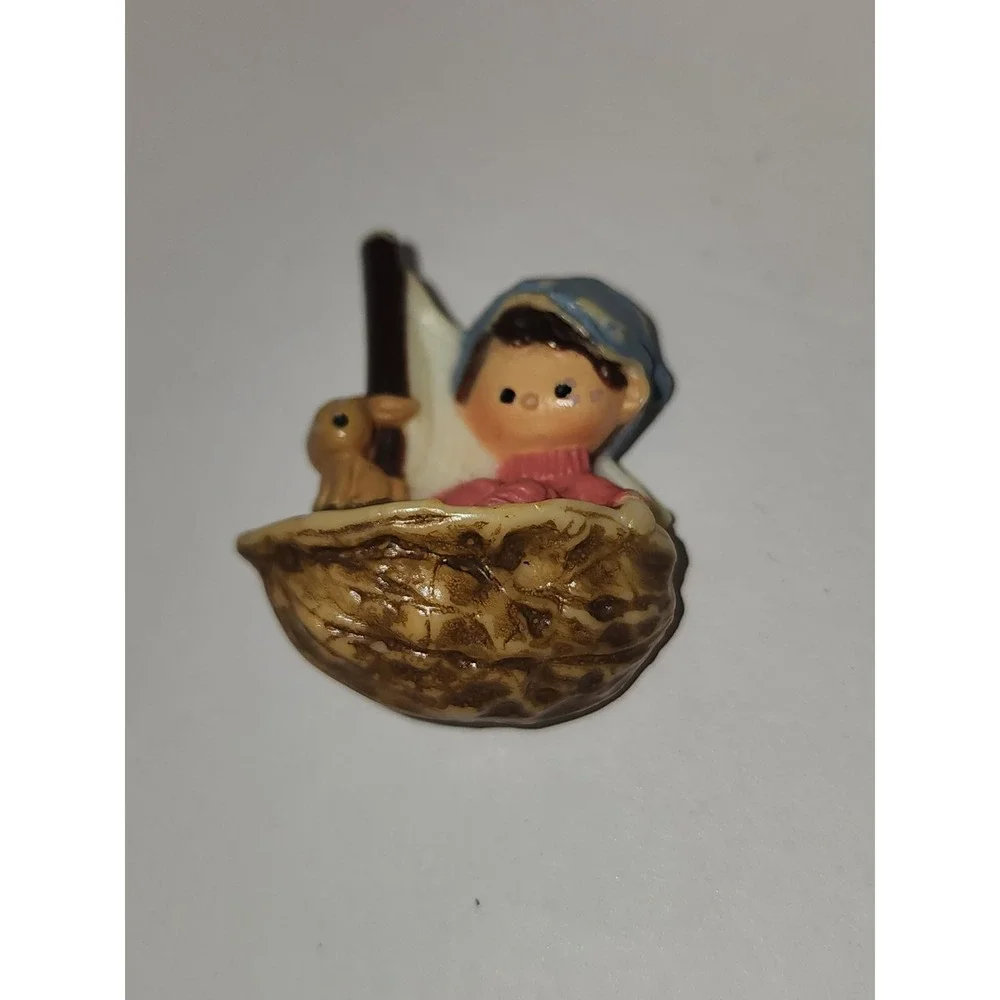 Vintage Hallmark Pixie Girl in‎ Walnut Boat with Easter Bunny Brooch Pin